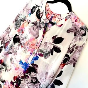 NYDJ pleat-back blouse